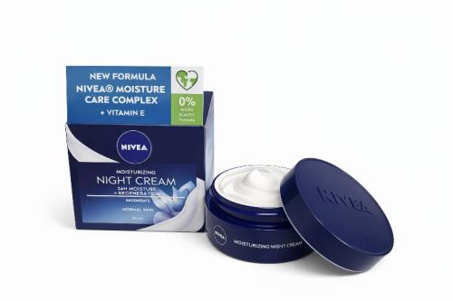 Nivea regenera�n� no�n� kr�m pro norm�ln� ple� 50 ml Nivea regenera�n� no�n� kr�m pro norm�ln� ple� 50 ml